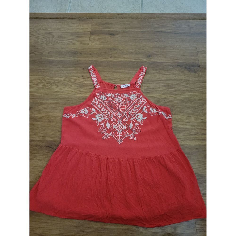 Eyeshadow Tank‎ Peplum Hem Coral Embroidery Large